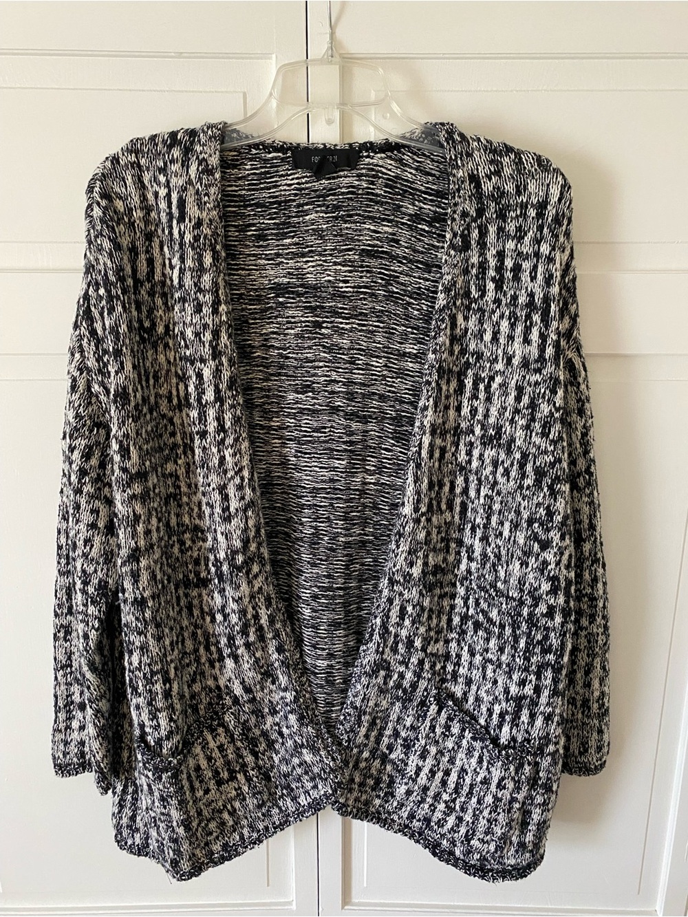 Forever 21 Black & White Open-Front Women's Cardigan Sweater Size L